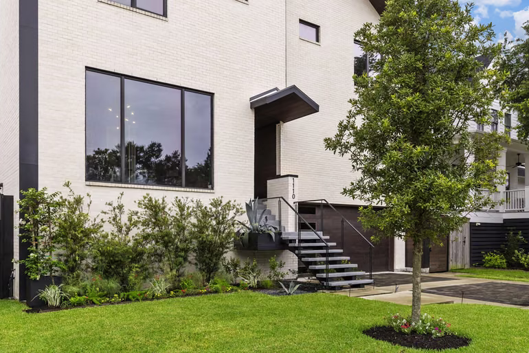 Photo 6 of 1110 Grovewood Lane, Houston, TX