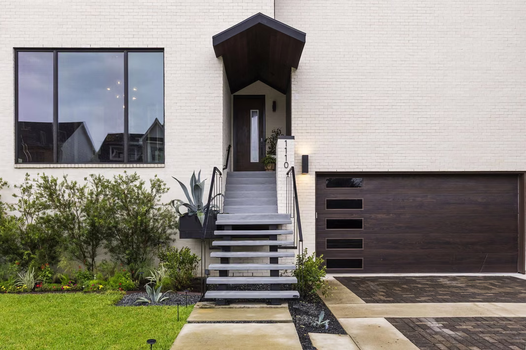 Photo 7 of 1110 Grovewood Lane, Houston, TX