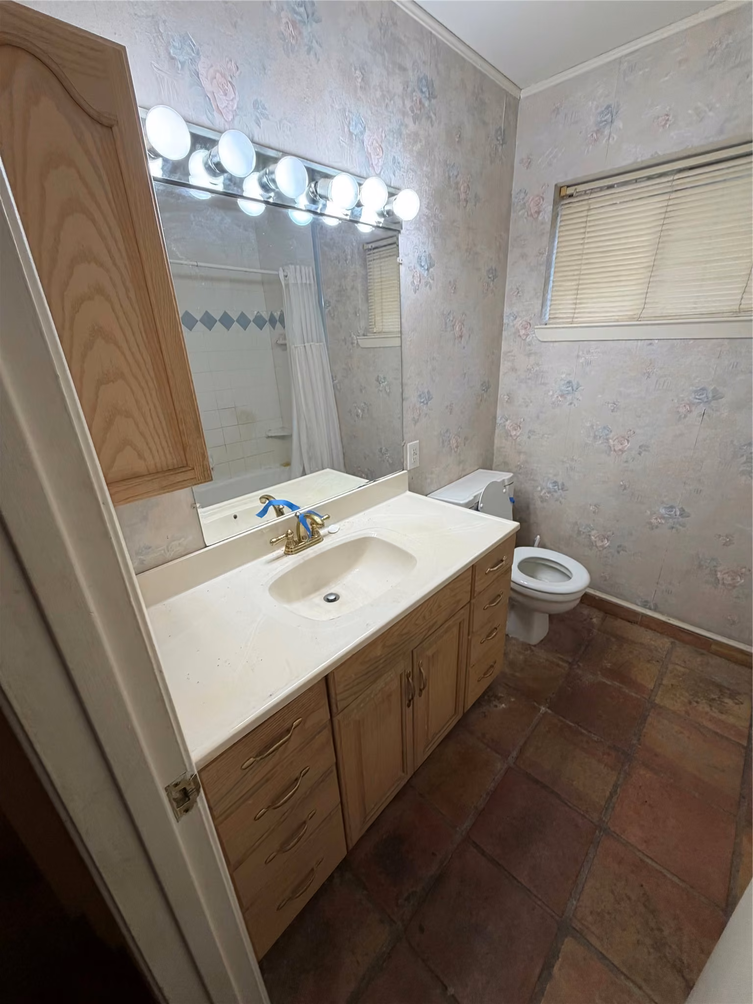 Photo 6 of 5622 Mackinaw St, Houston, TX