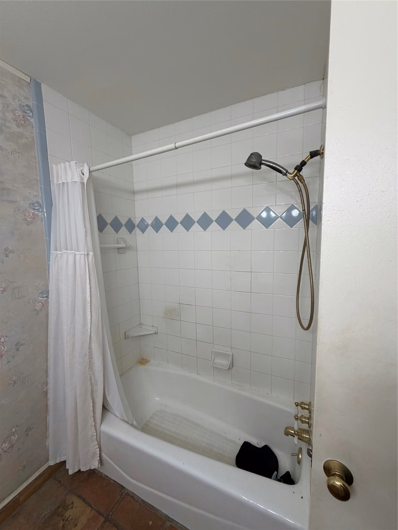 Photo 7 of 5622 Mackinaw St, Houston, TX