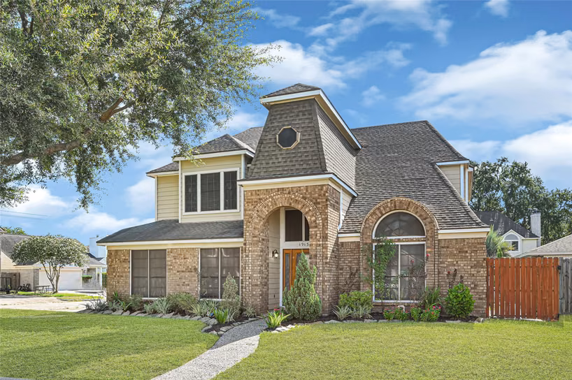 Photo 2 of 1913 Dublin Drive, Deer Park, TX