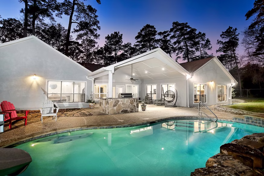 Photo of 44 Lake Forest Circle, Conroe, TX