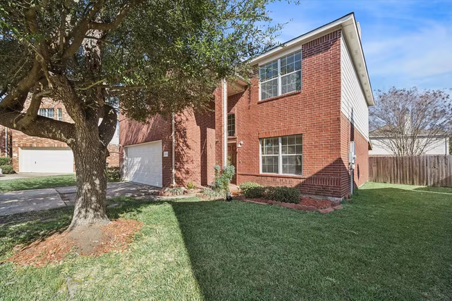 Photo 4 of 4534 Marquis Avenue, Baytown, TX