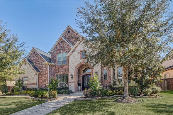 Photo 3 of 2310 Legends Way, Katy, TX