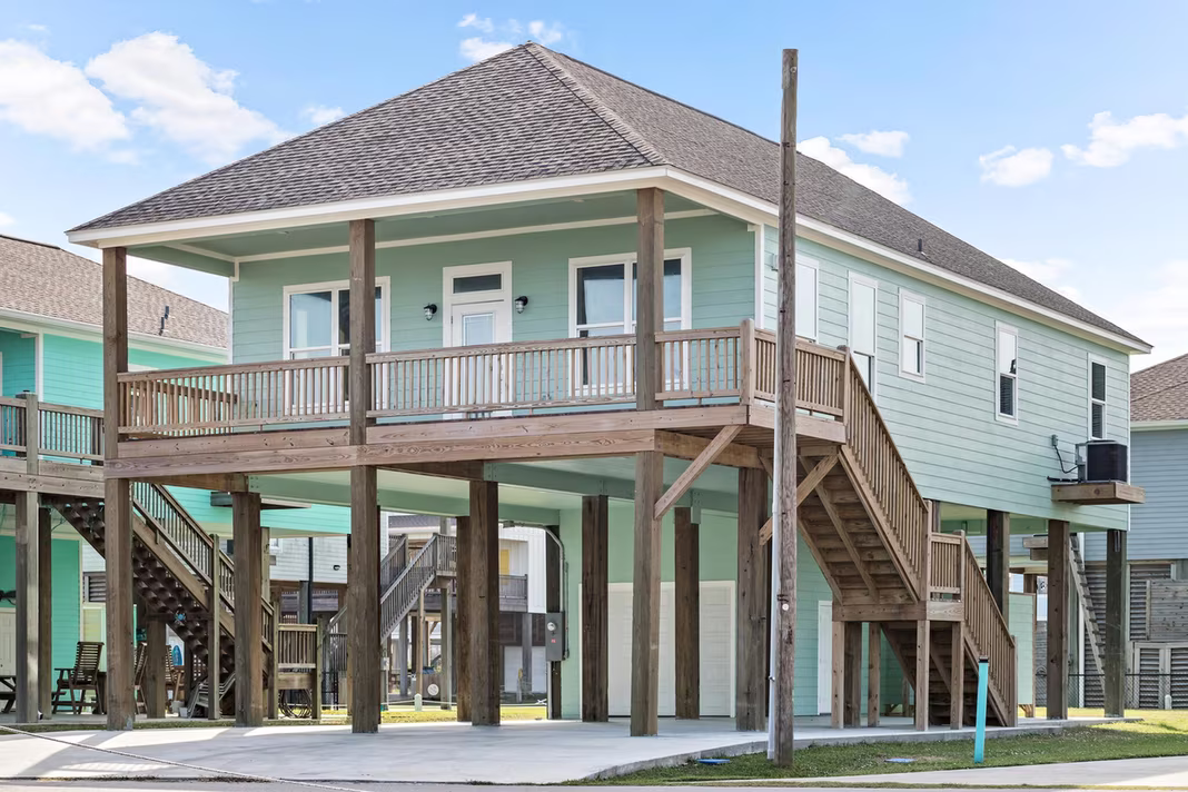 Photo 7 of 971 Tidelands, Crystal Beach, TX