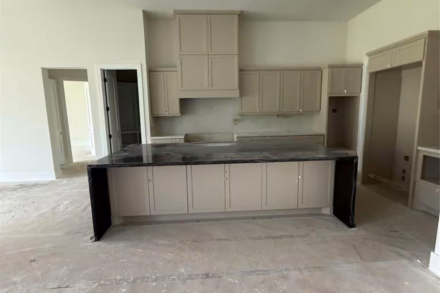 Photo 7 of 65 Shadow Creek Ridge Drive, Spring, TX