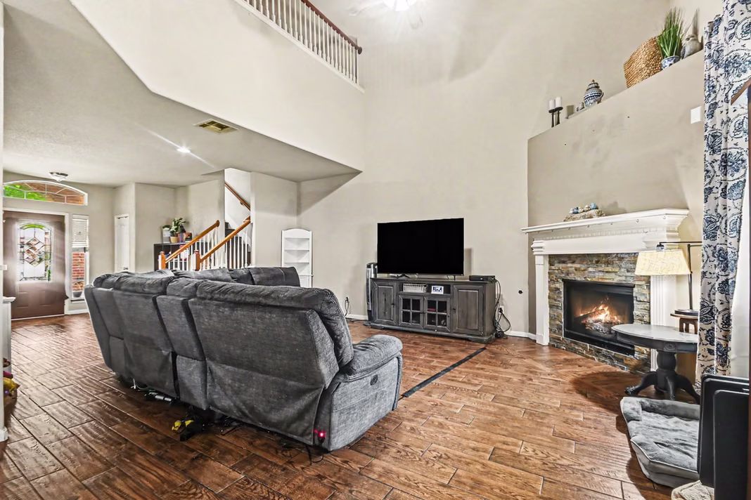Photo 4 of 4112 S Meridian Greens Drive, Dickinson, TX