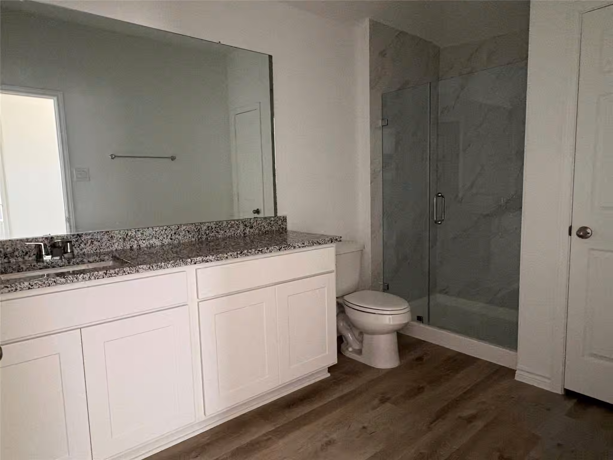 Photo 5 of 10465 Sugar Mill Drive, Conroe, TX