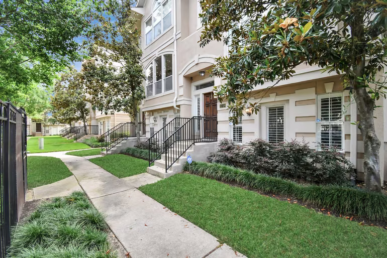 Photo of 1739 French Village Drive, Houston, TX