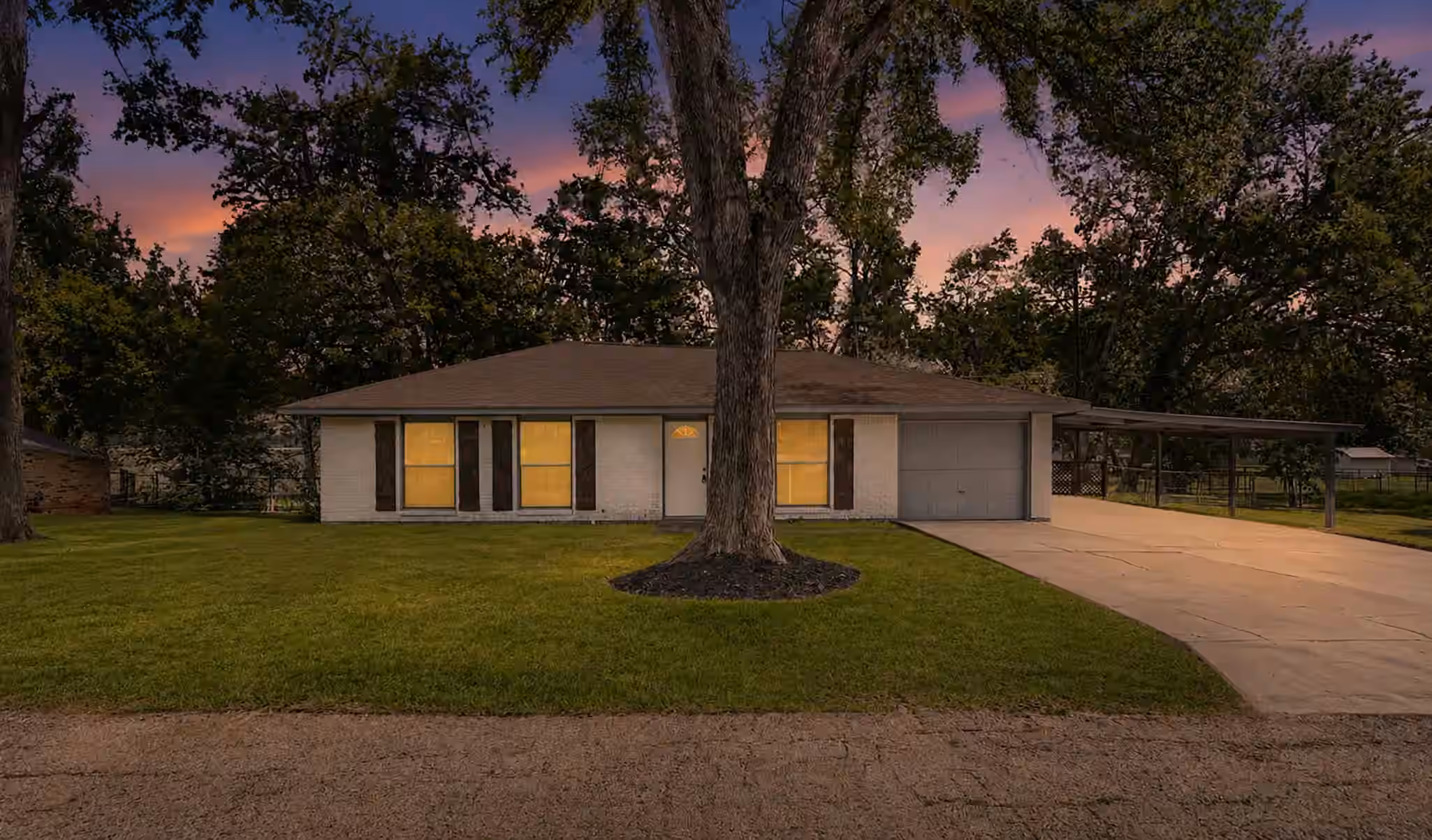 Photo 2 of 11 Hardy Hollow Drive, New Waverly, TX