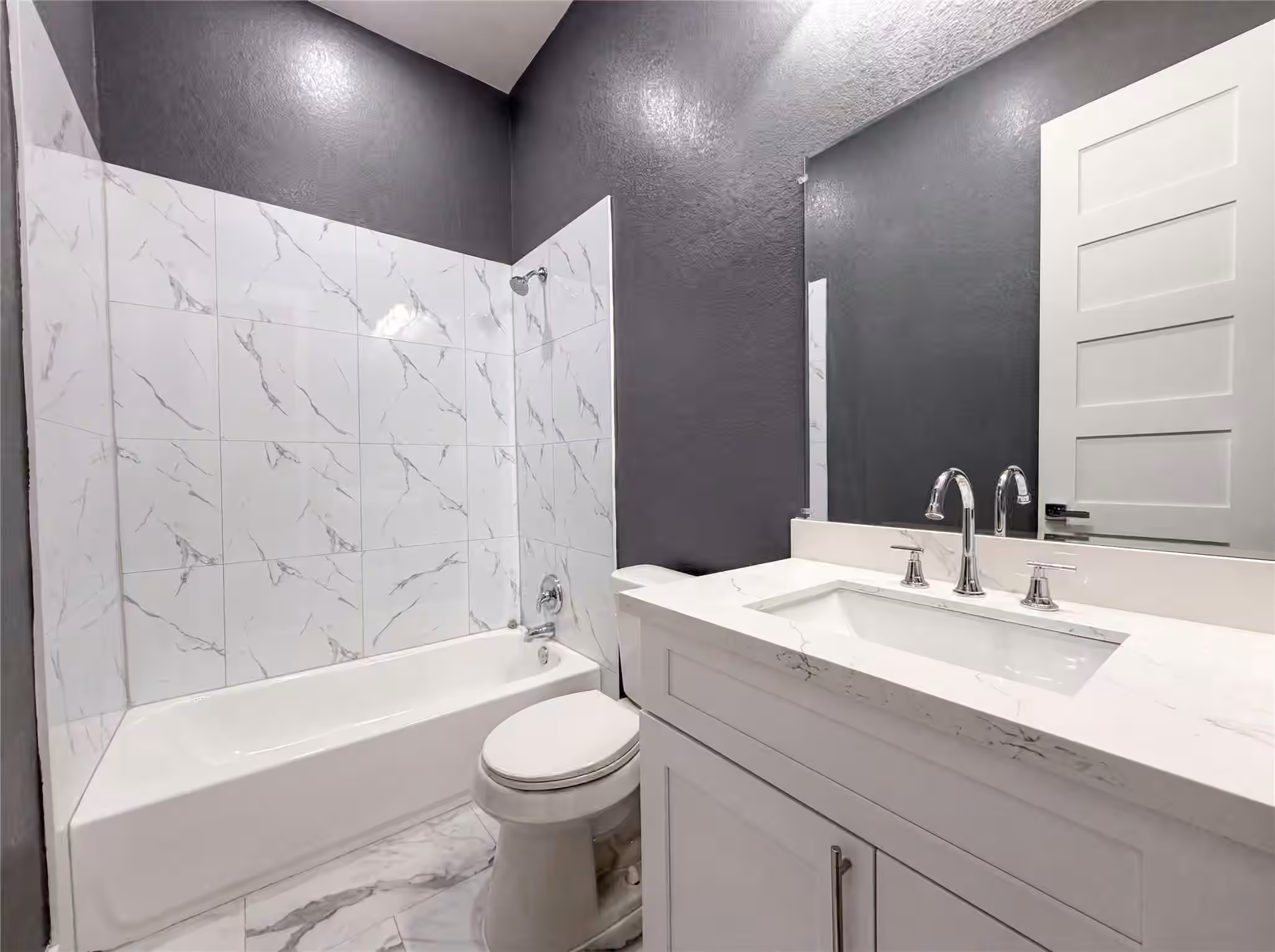 Photo 7 of 4704 Ward Street, Houston, TX