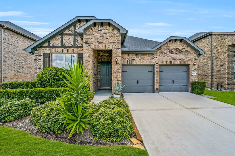 Photo of 17076 Easter Lily Drive, Conroe, TX