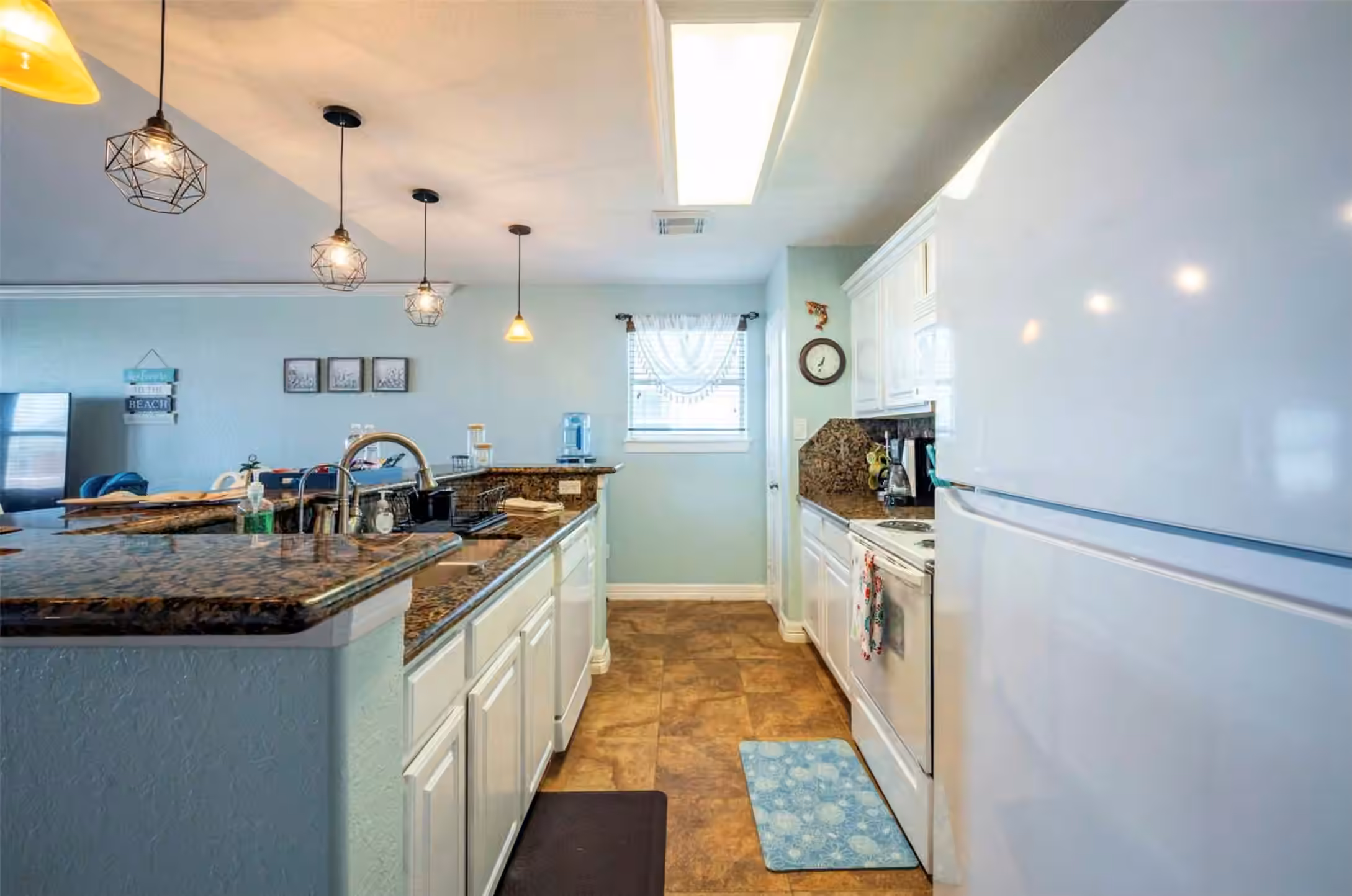 Photo 7 of 1430 Blue Water Highway, Surfside Beach, TX