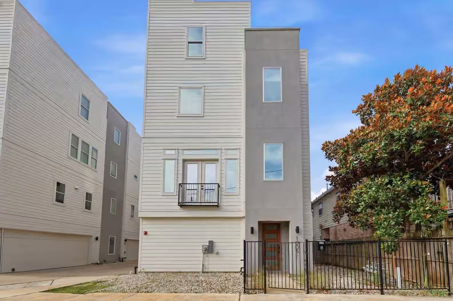 Photo of 1005 Kern Street A, Houston, TX