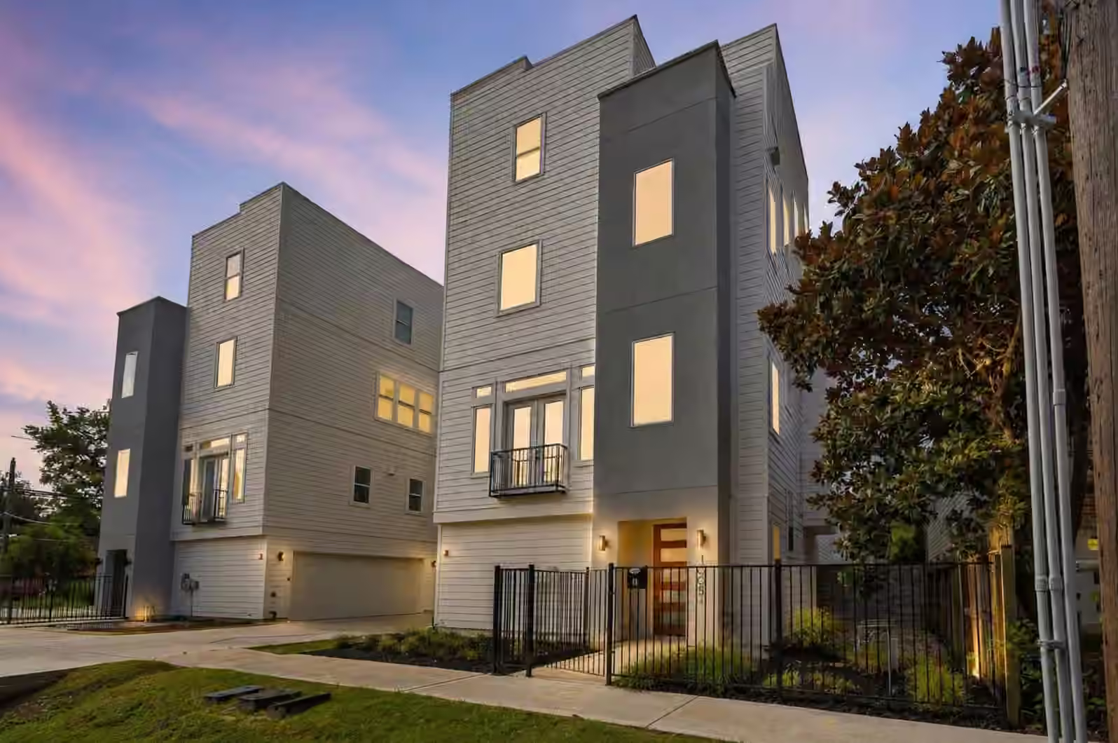 Photo 2 of 1005 Kern Street A, Houston, TX