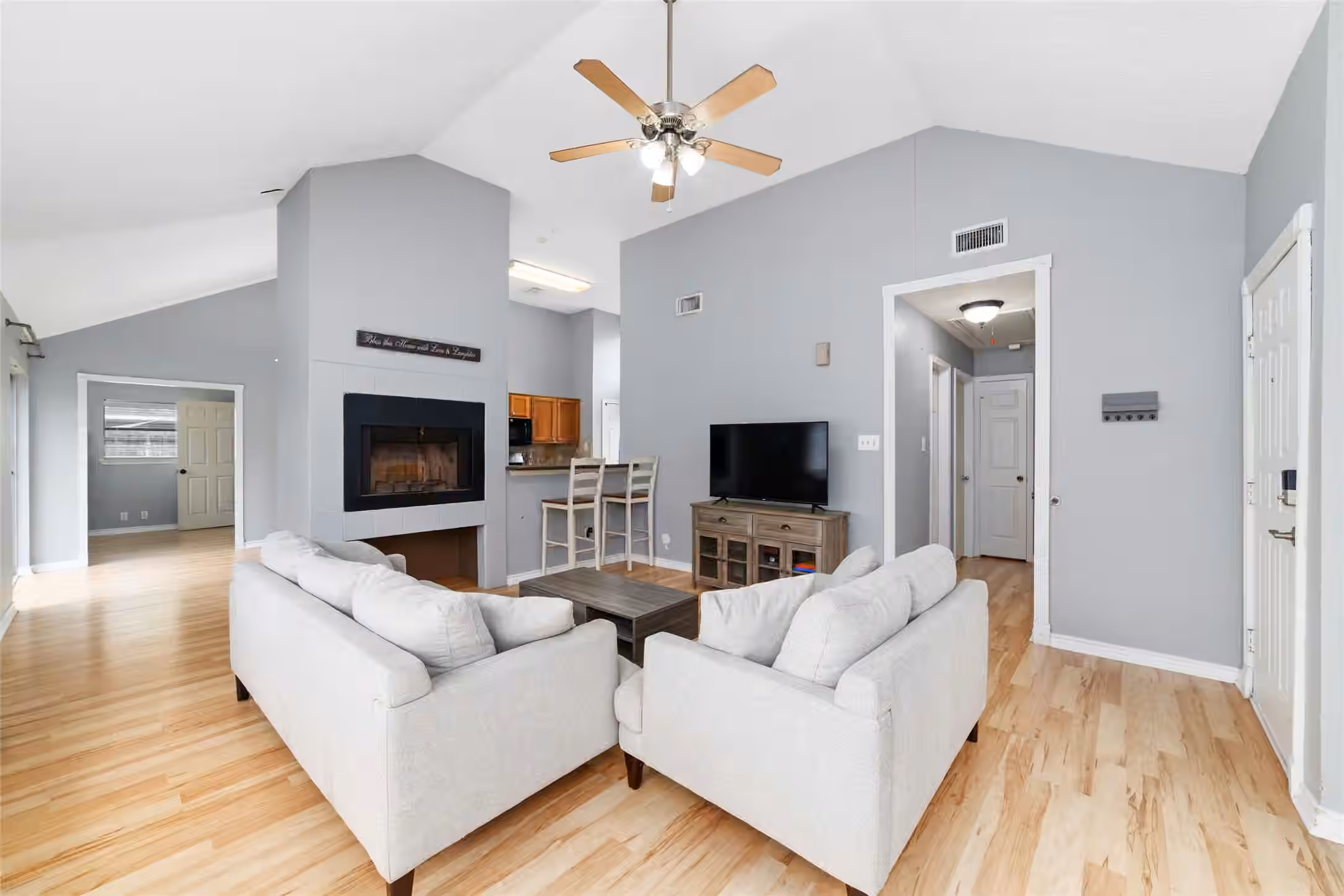 Photo 2 of 19515 Horden Creek Drive, Tomball, TX
