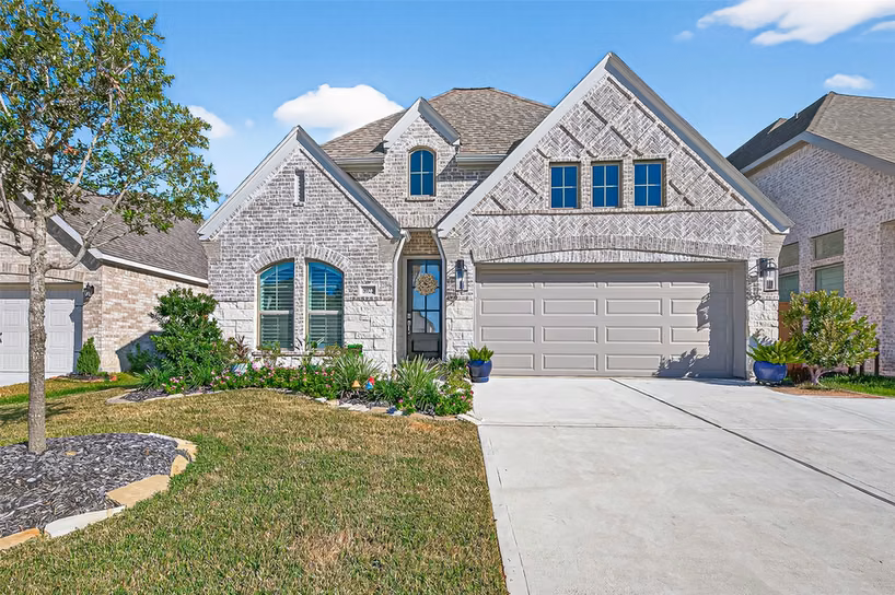 Photo 2 of 8922 Flounder Ridge Drive, Cypress, TX