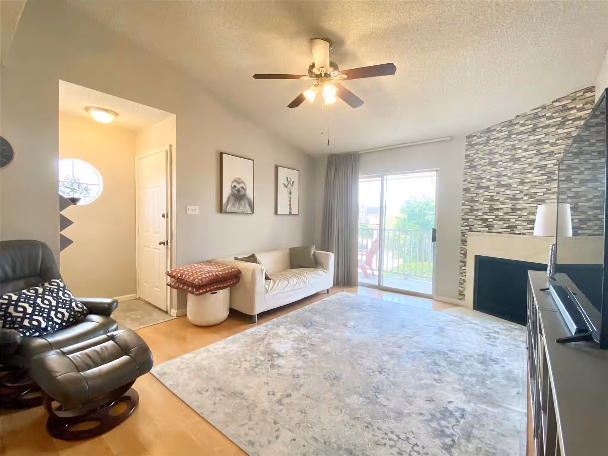 Photo 3 of 3100 Jeanetta Street 802, Houston, TX