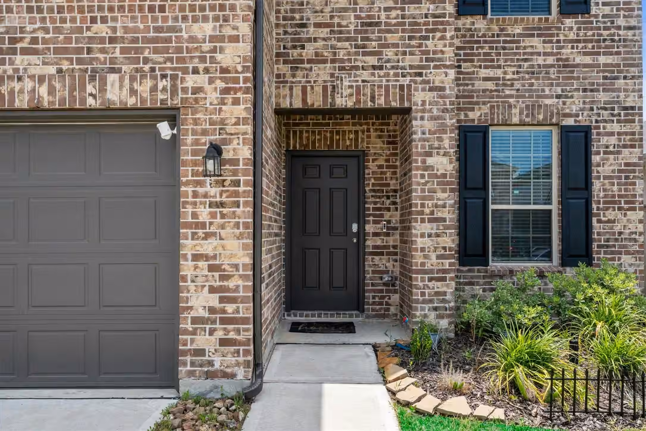 Photo 4 of 17227 Thorwell Lane, Crosby, TX