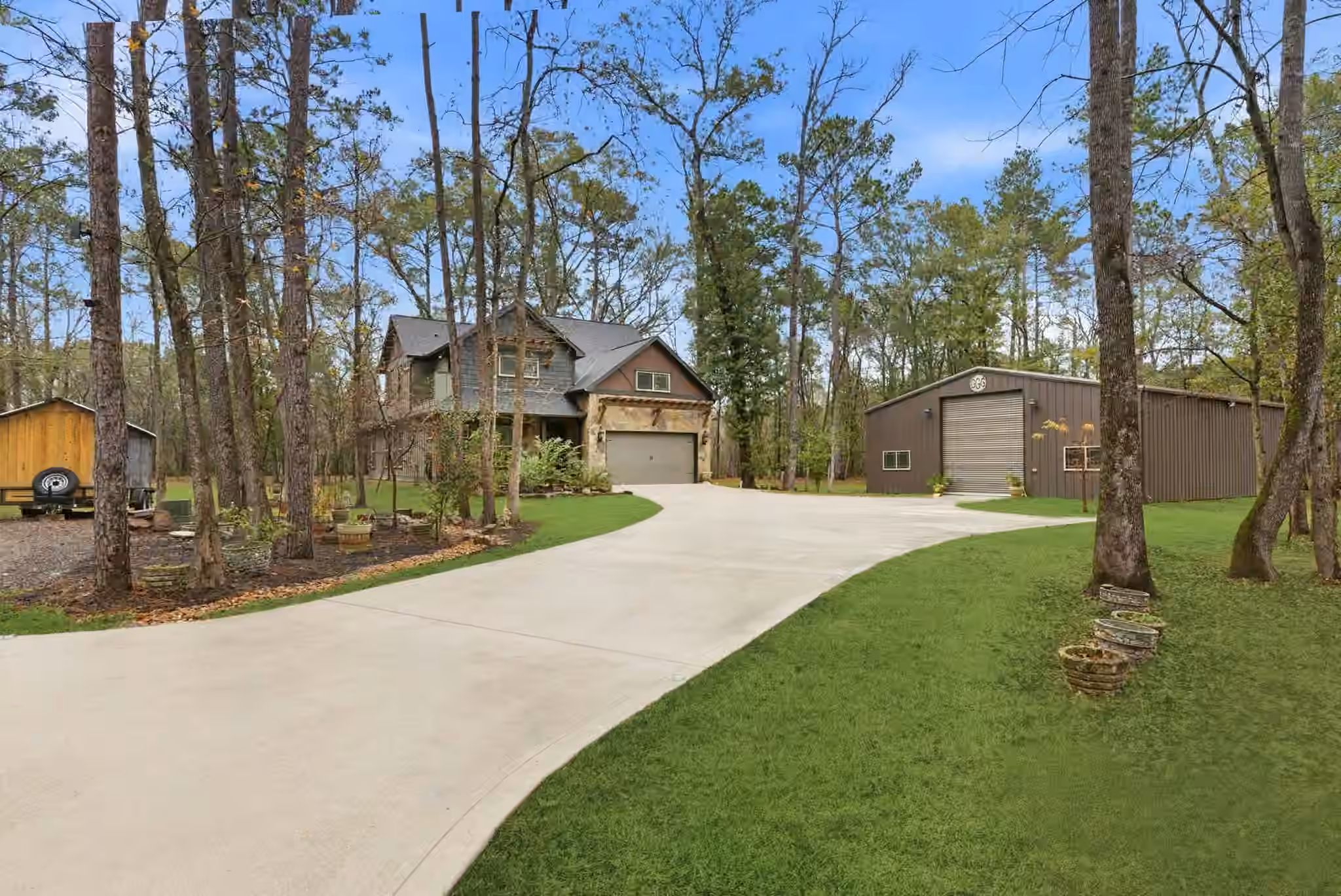 Photo 5 of 1480 Traylor Road, Conroe, TX