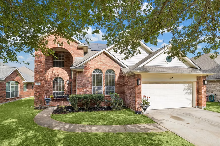 Photo of 7522 Brighton Knolls Ln, Richmond, TX 77407