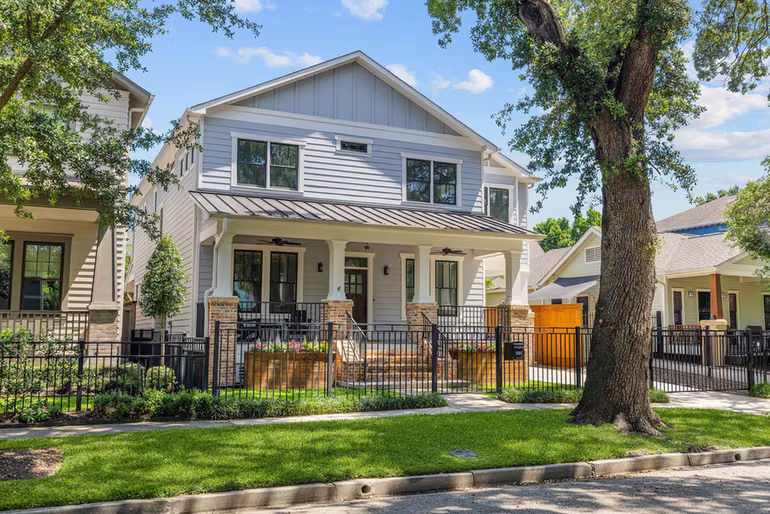 Photo of 1031 E 7th 1/2 Street, Houston, TX