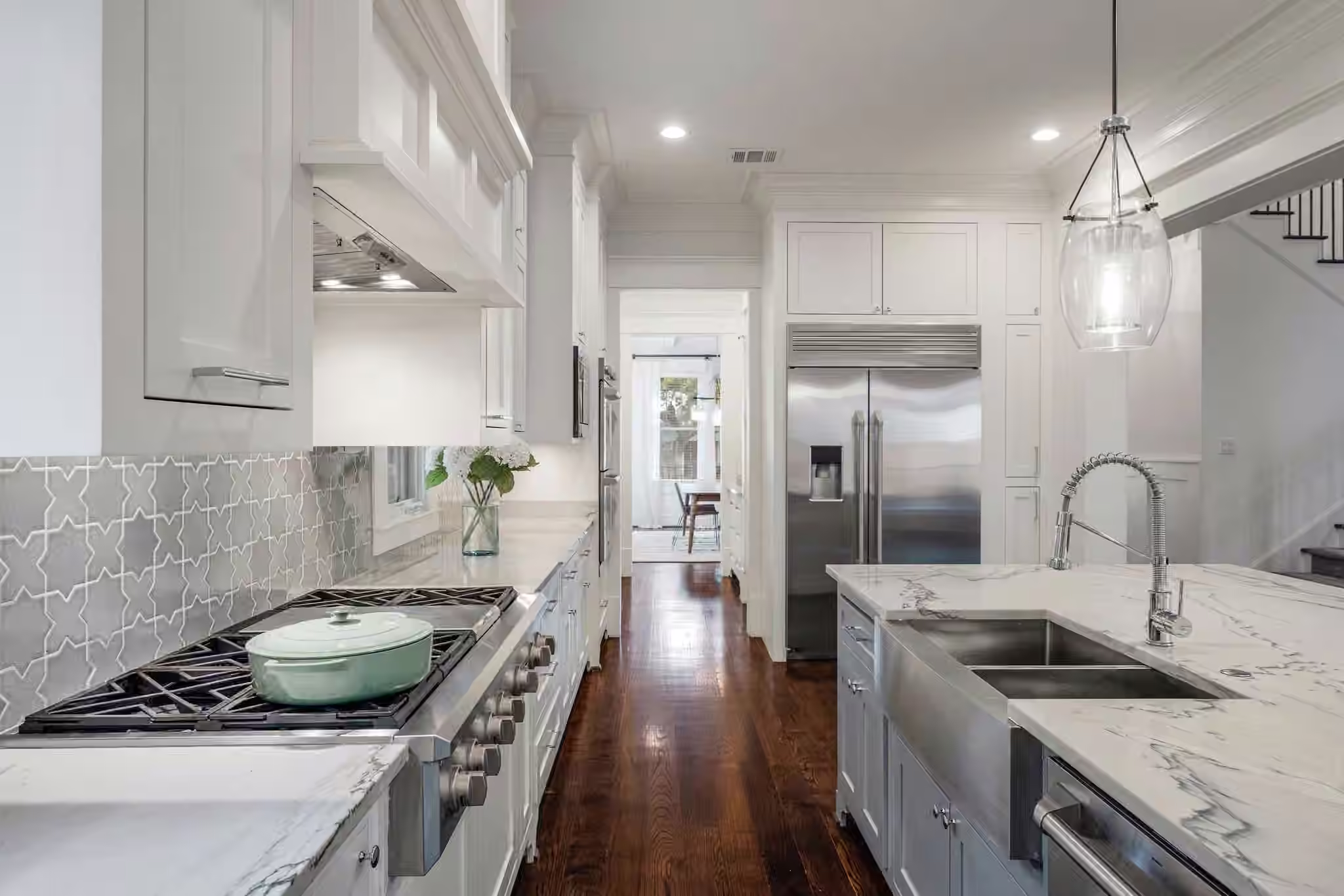 Photo 4 of 1031 E 7th 1/2 Street, Houston, TX