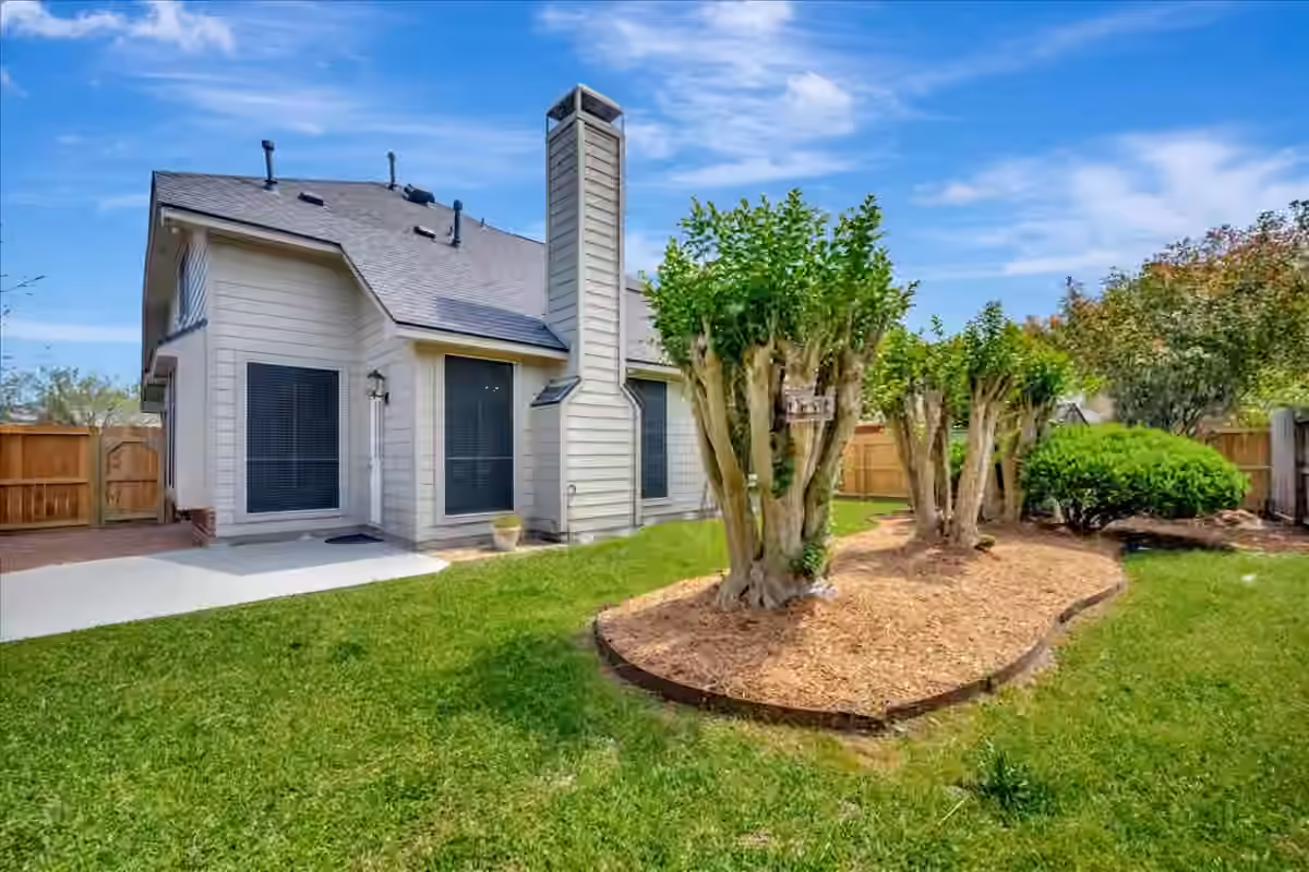 Photo 2 of 14010 Hazel Ridge Court, Houston, TX