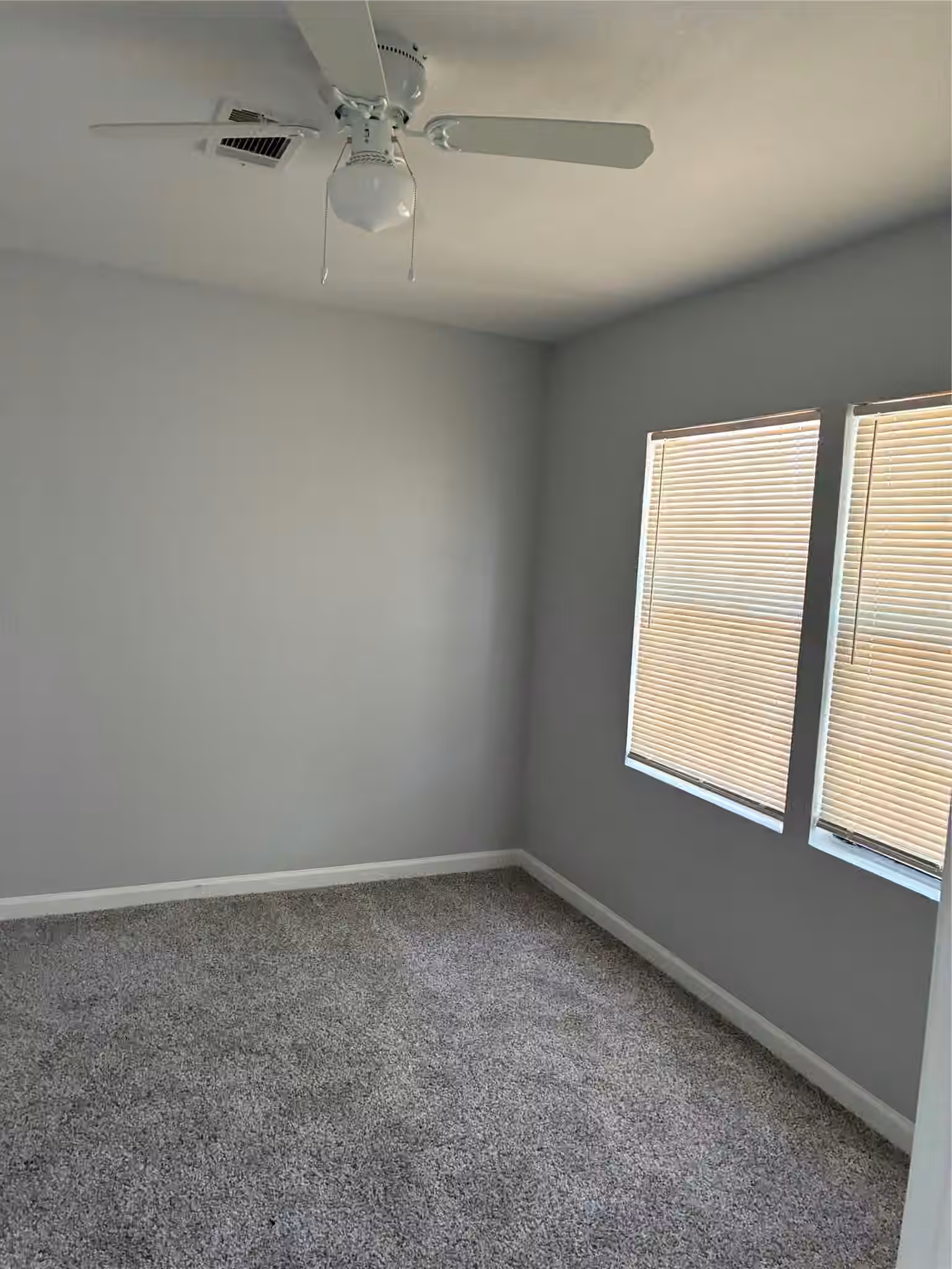 Photo 4 of 5315 Gayla Lane, Baytown, TX