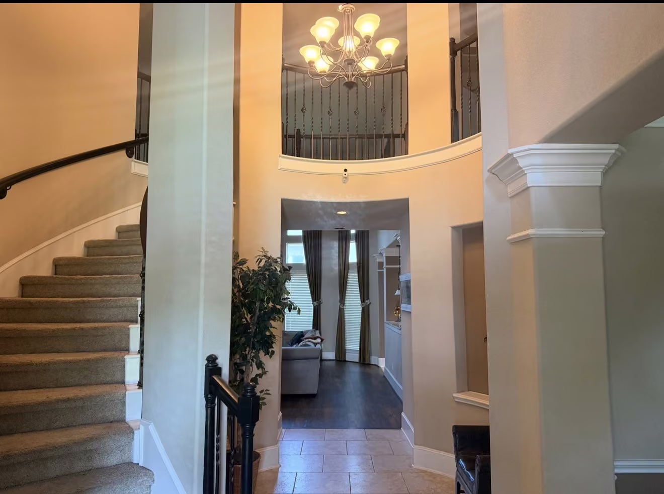 Photo 3 of 13407 Great Creek Drive, Pearland, TX