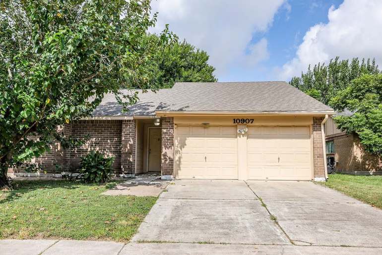 Photo of 10907 Allison Bend Court, Houston, TX