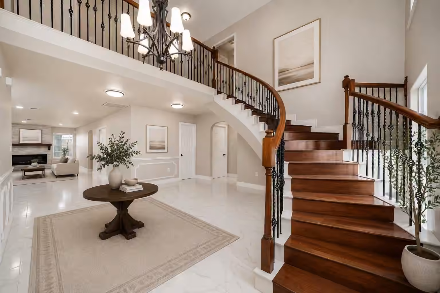 Photo 4 of 7510 Millbrae Lane, Houston, TX