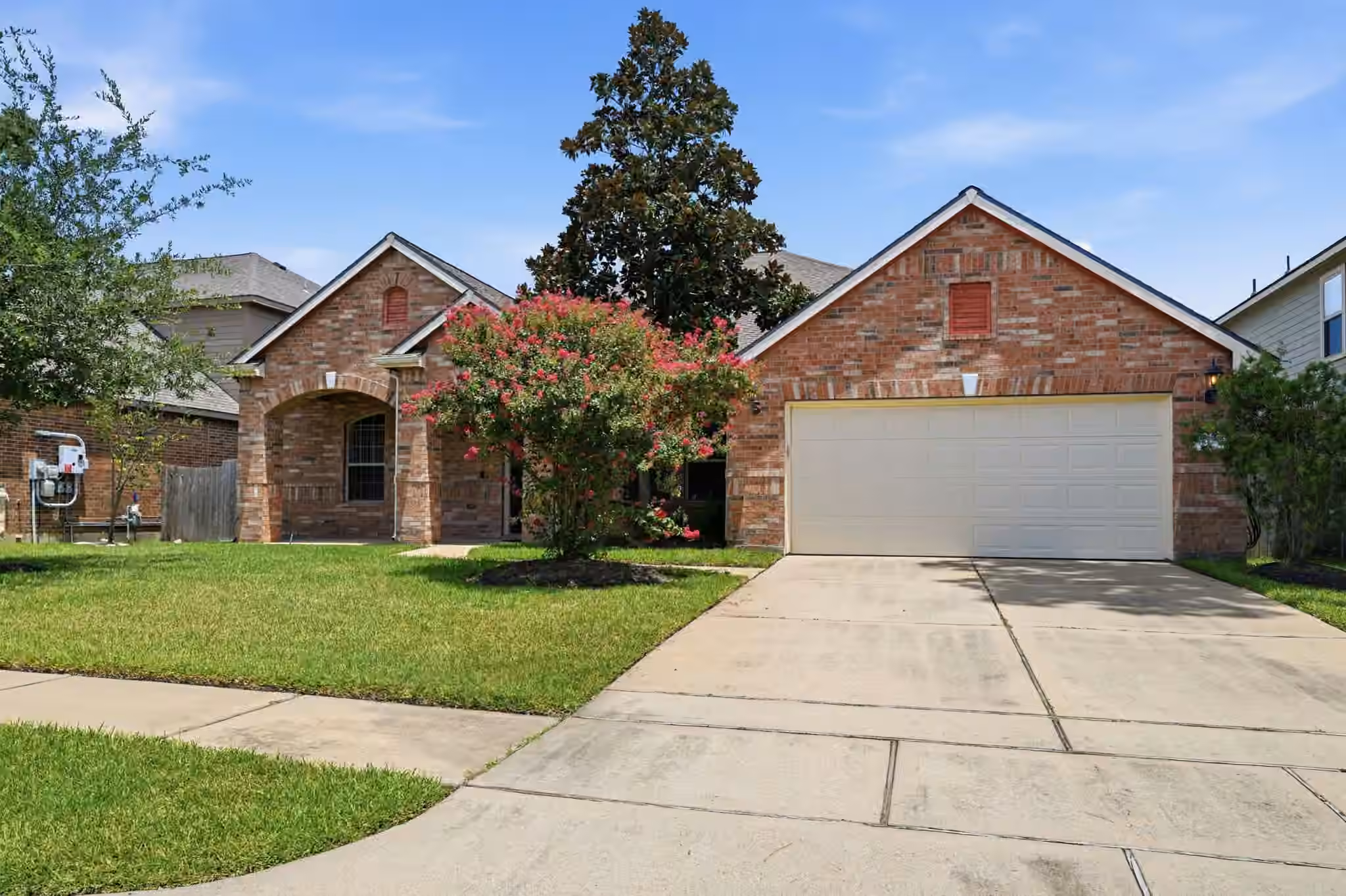 Photo 4 of 18714 Tupper Creek Court, Tomball, TX