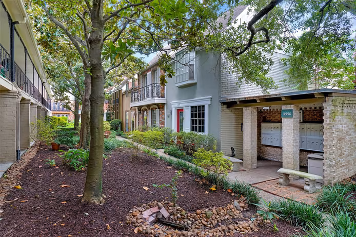 Photo 3 of 11550 Chimney Rock Road 324, Houston, TX