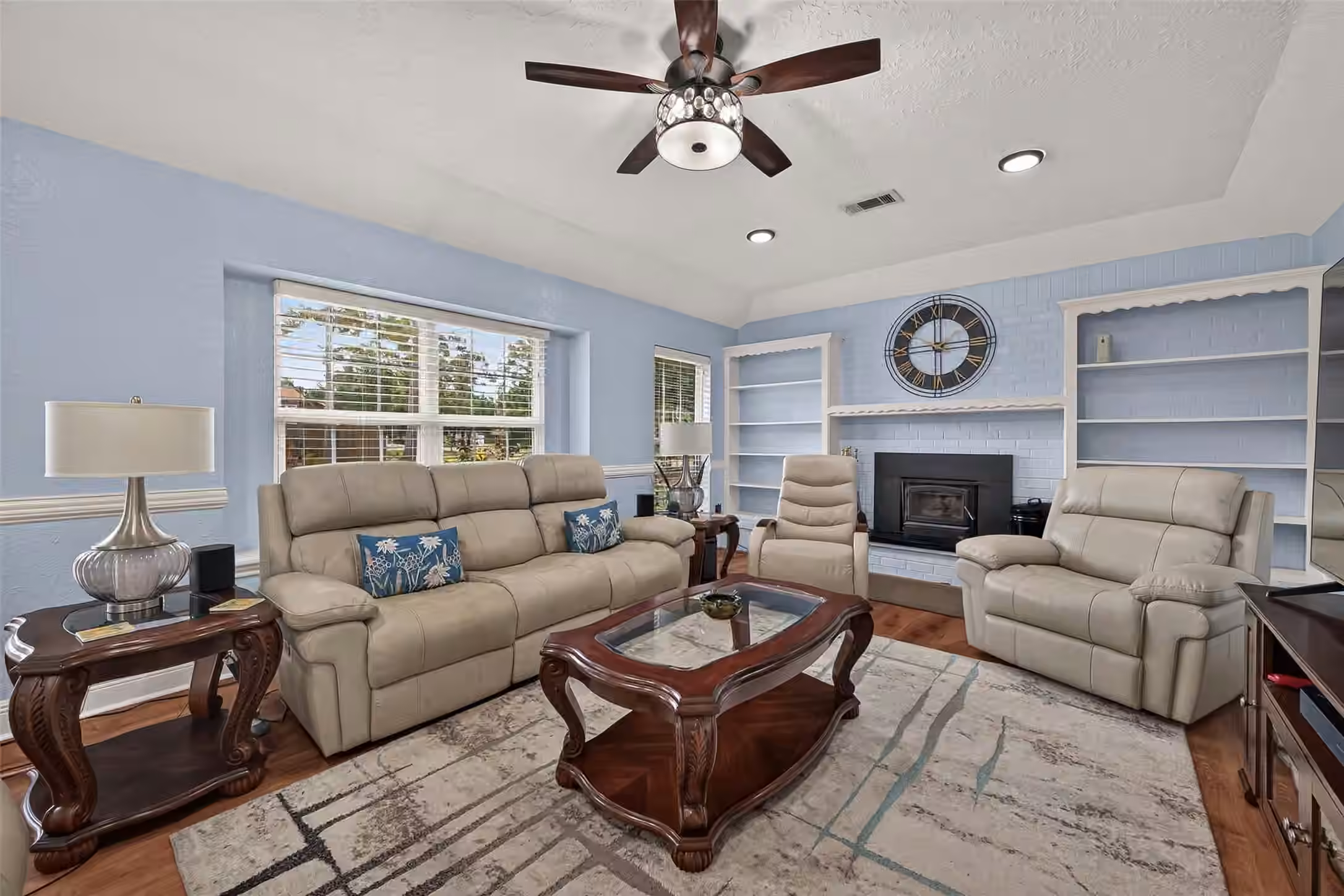 Photo 6 of 111 Texarkana Drive, Magnolia, TX