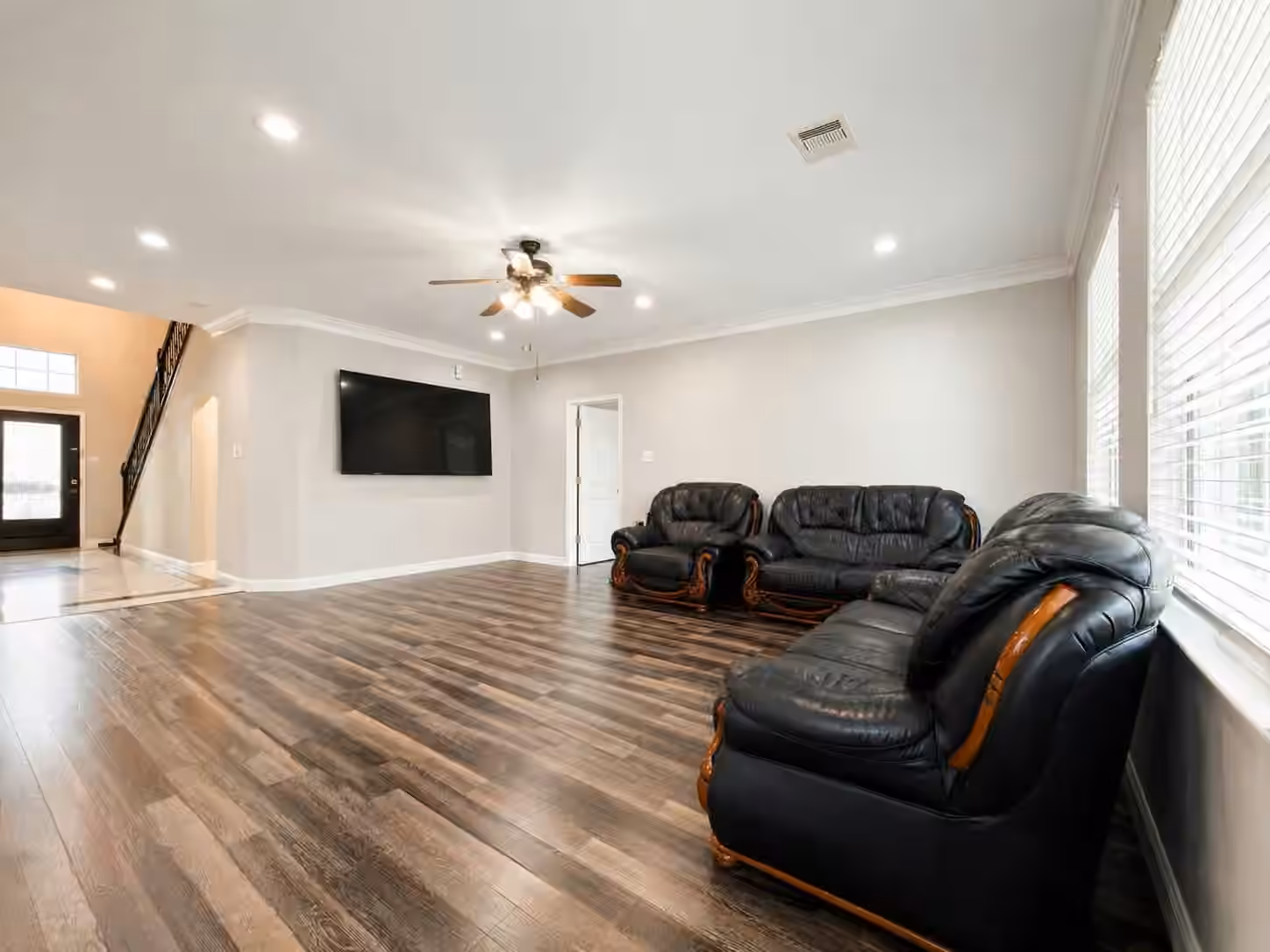 Photo 6 of 8806 Inglebrook Lane, Houston, TX