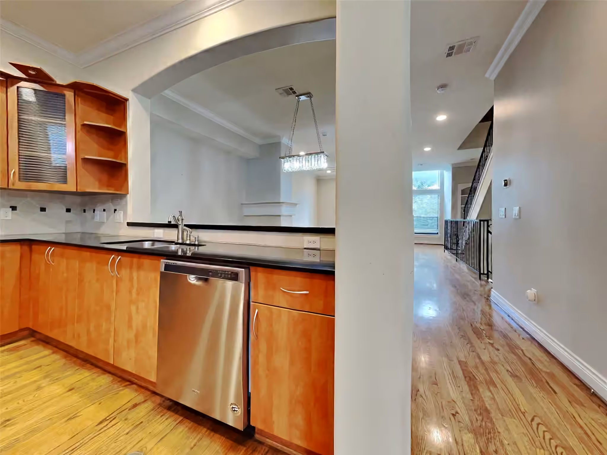 Photo 5 of 1812 Rosalie Street, Houston, TX