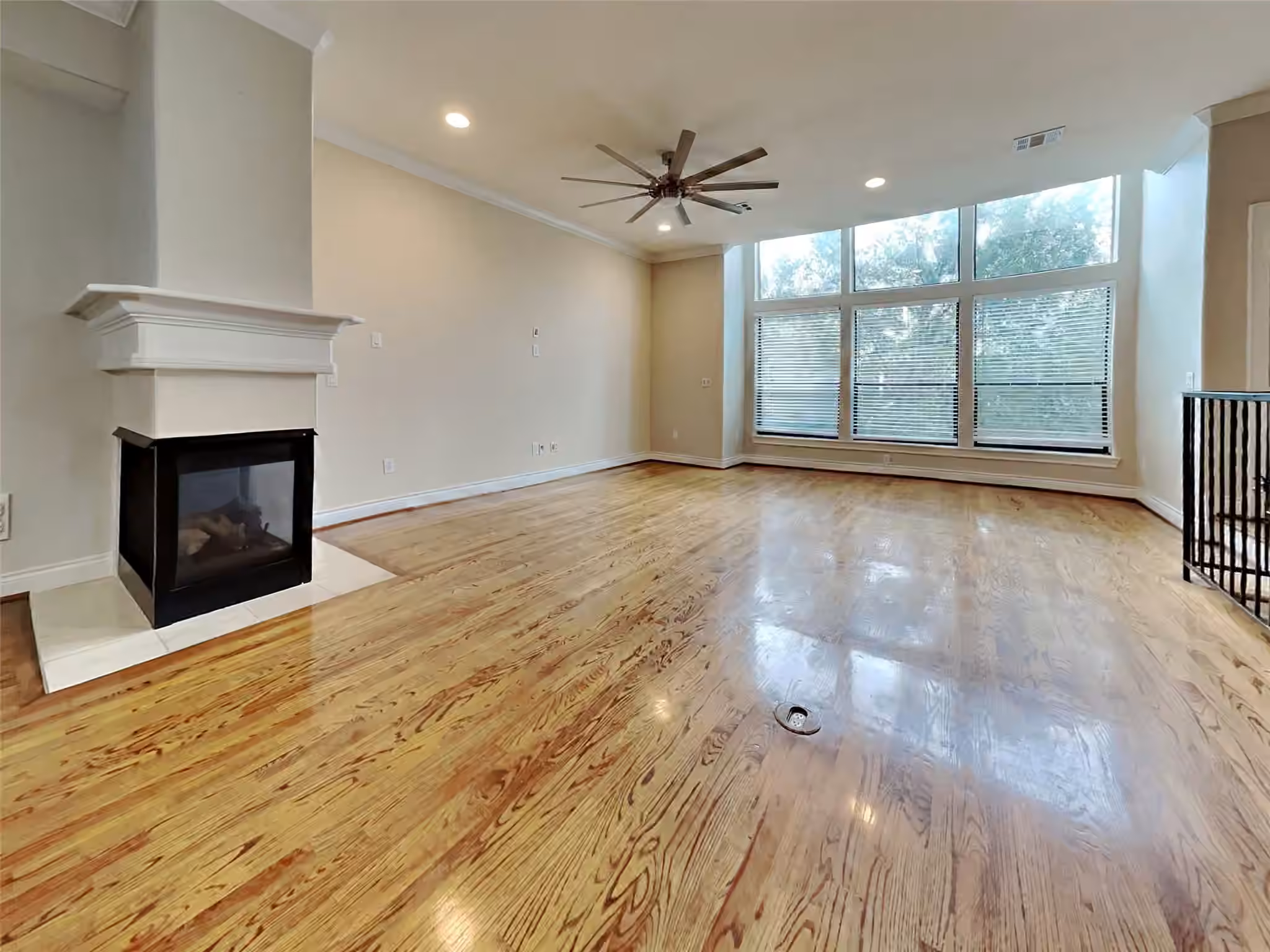 Photo 6 of 1812 Rosalie Street, Houston, TX