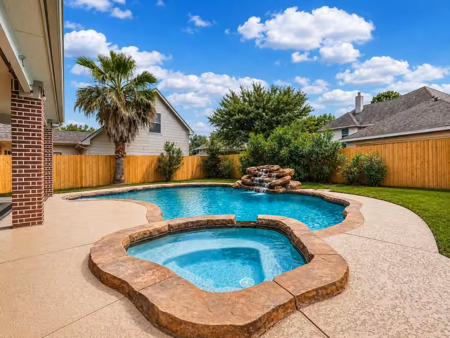 Photo 3 of 2602 Falcon Knoll Lane, Katy, TX