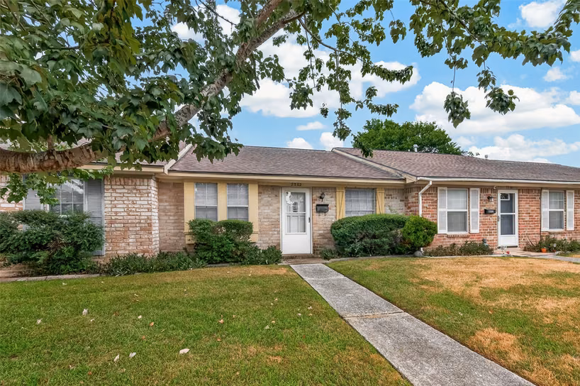 Photo 6 of 2302 Buchanan Drive, Baytown, TX