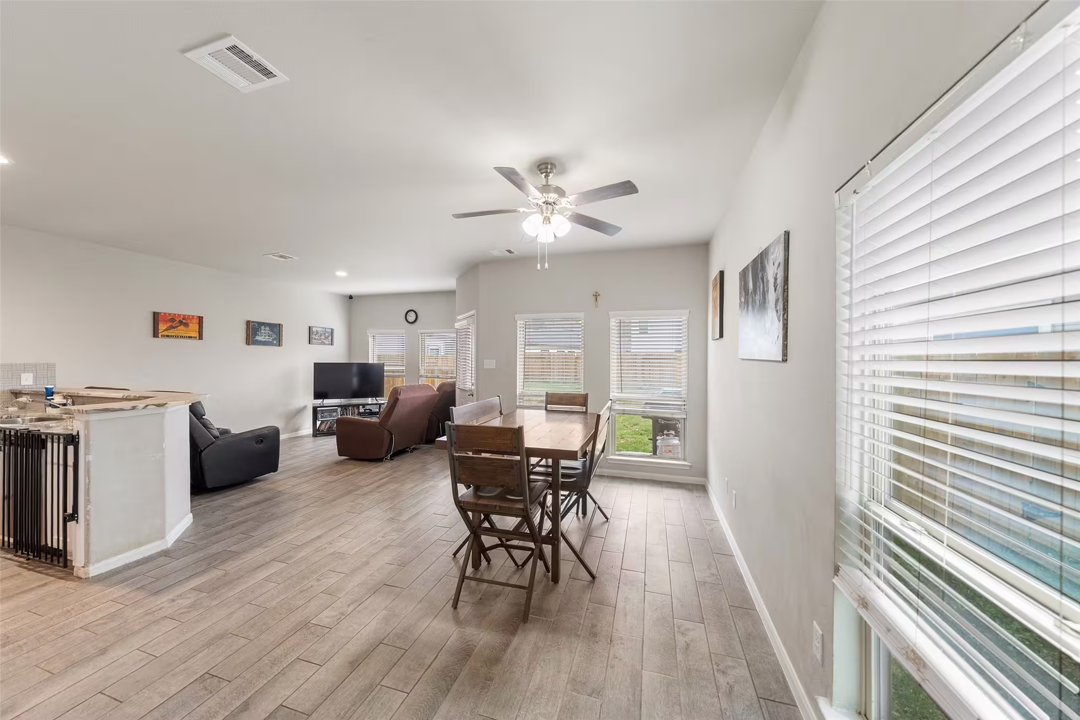 Photo 7 of 24716 Thornbluff Briar Trail, Huffman, TX