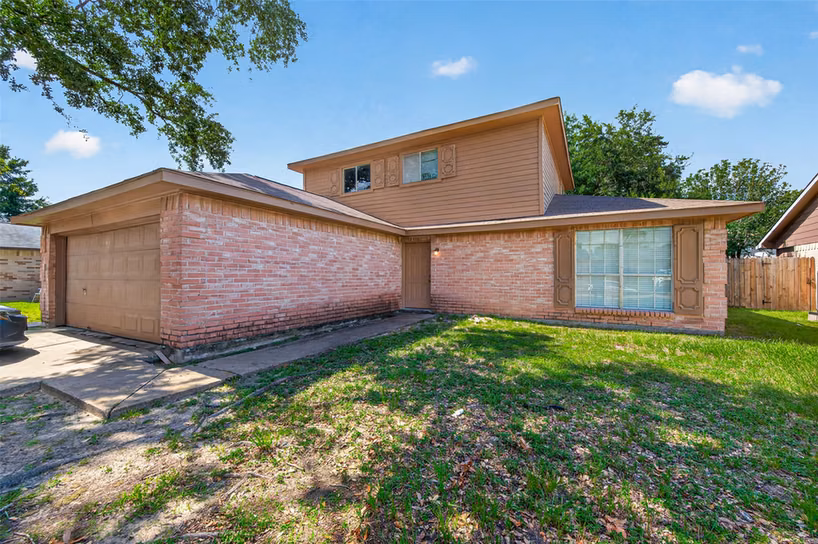 Photo 2 of 18526 Lippizaner Drive, Cypress, TX