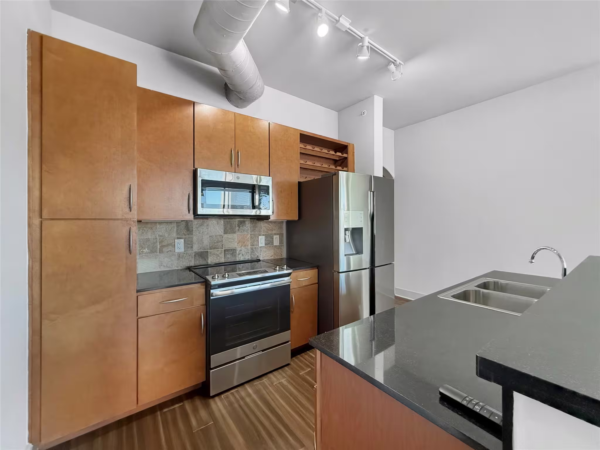 Photo 5 of 1901 Post Oak Boulevard 4103, Houston, TX