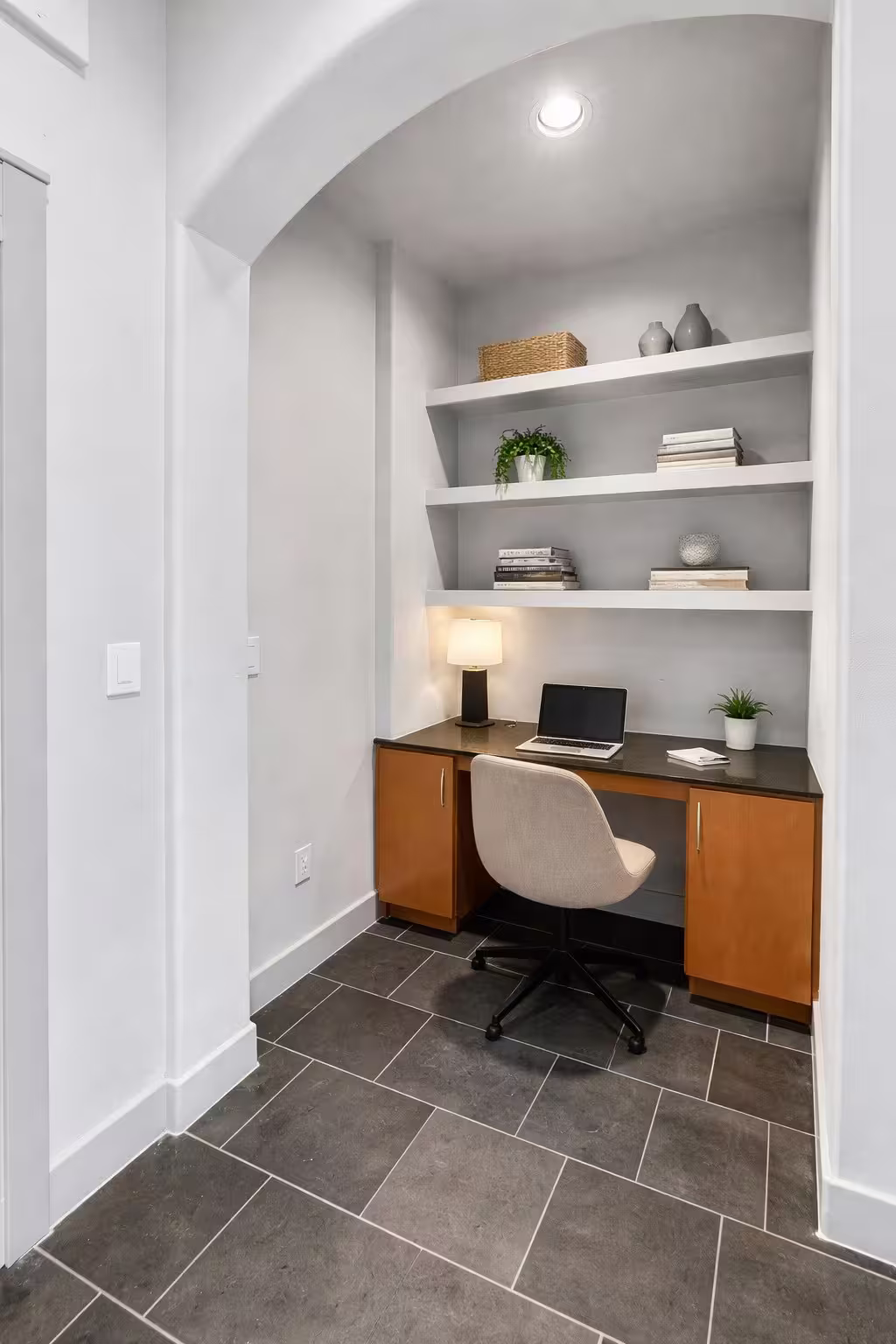 Photo 7 of 1901 Post Oak Boulevard 4103, Houston, TX