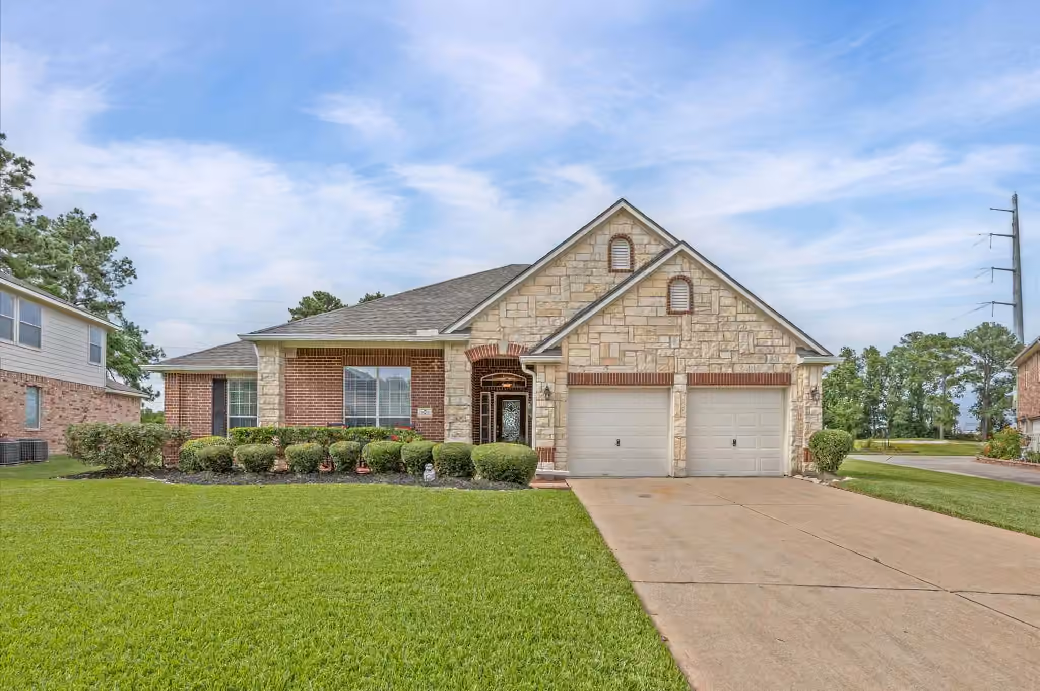 Photo of 7502 Heron Lakes Drive, Houston, TX