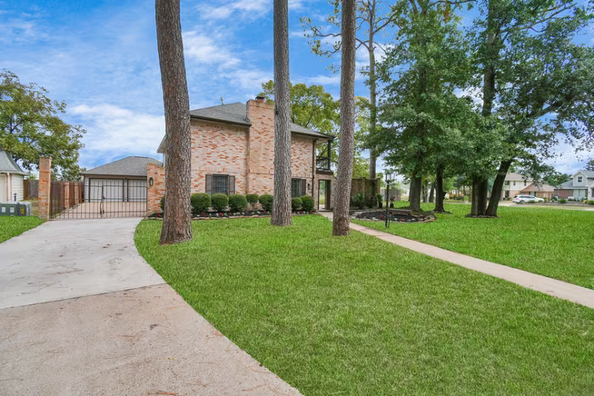 Photo 4 of 7502 Ralick Court, Spring, TX