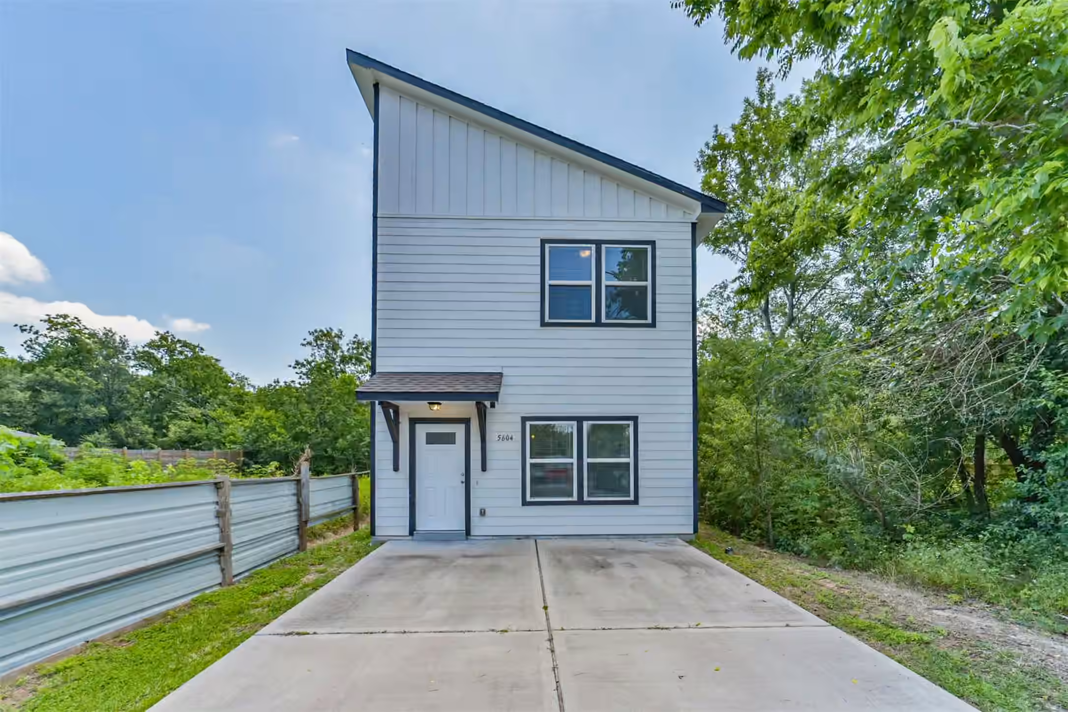 Photo of 5604 Eastland Street, Houston, TX