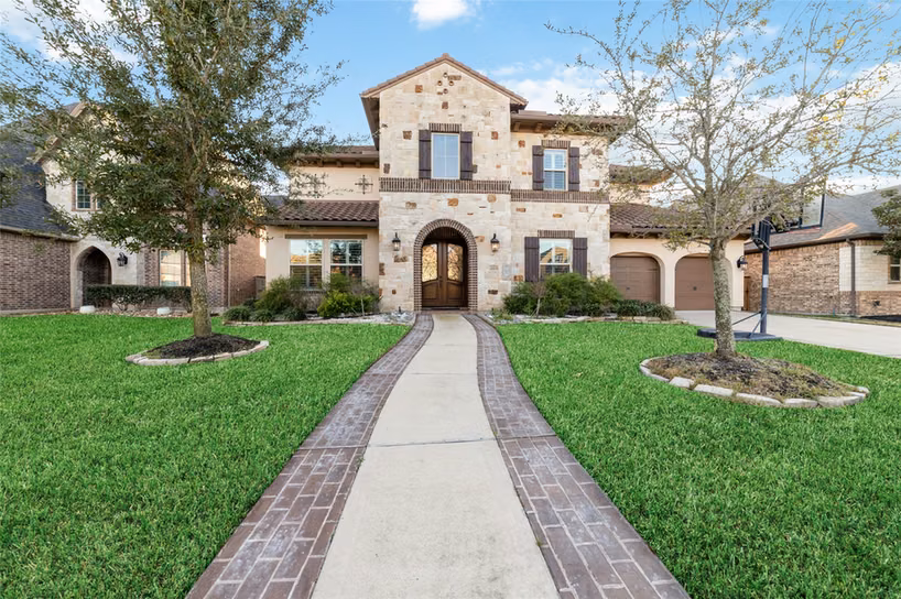 Photo 2 of 20615 Behrens Pass Lane, Cypress, TX