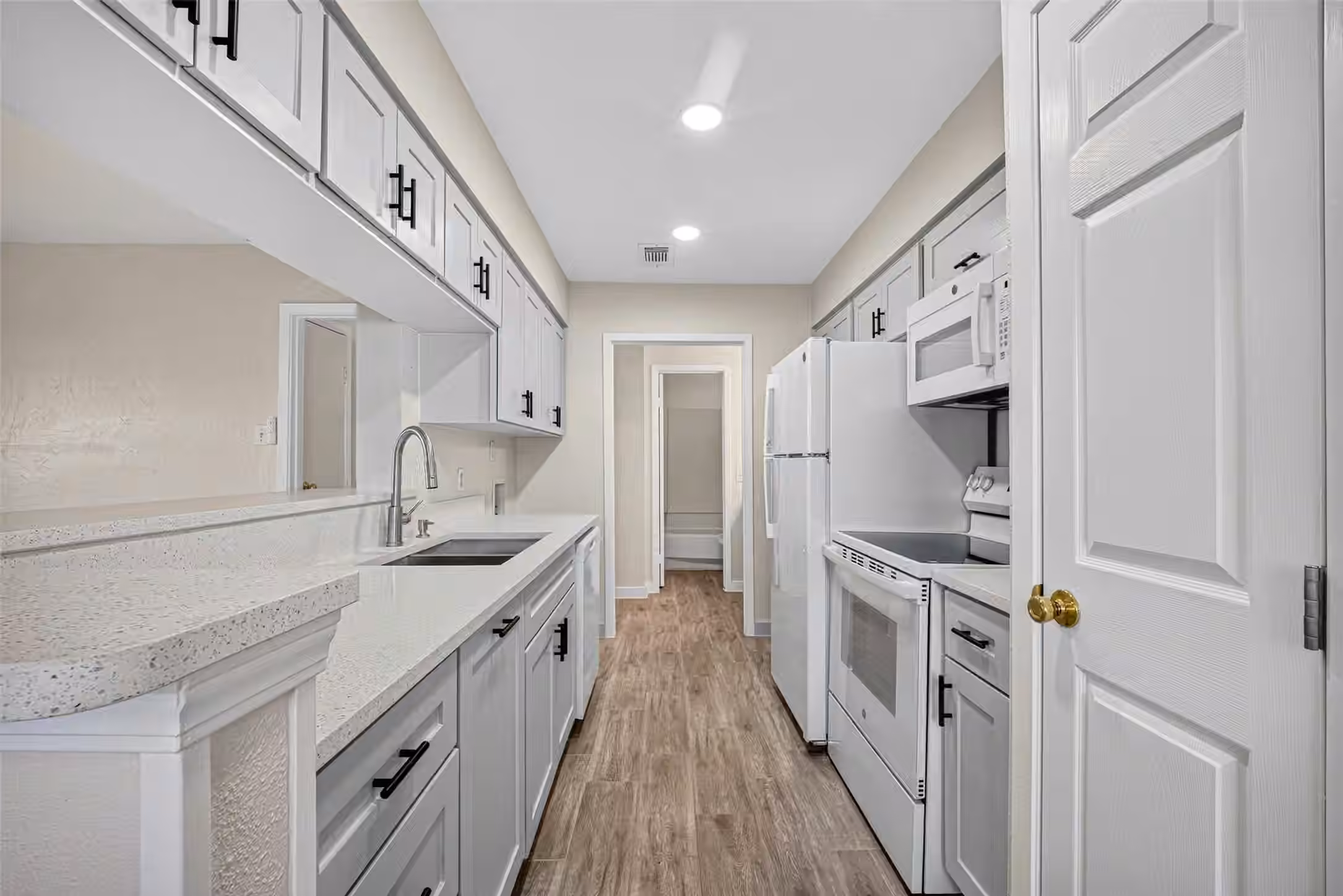 Photo 7 of 15534 Zabolio Drive 143, Houston, TX
