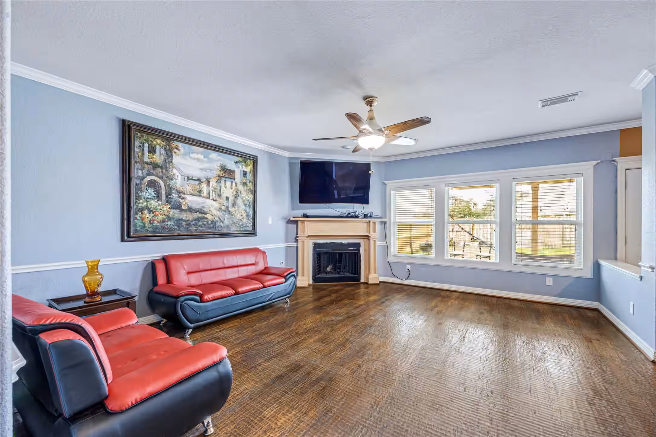 Photo 5 of 10502 Raven Crossing Lane, Houston, TX